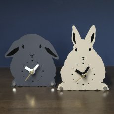 画像1: うさぎのシルエット時計　ミニ（立ち耳・ロップ）　＊仕様変更 (1)